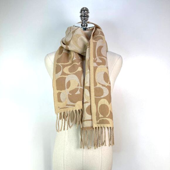 Coach Signature C Logo Scarf Neutral Ivory Woven Merino Wool - Picture 6 of 6